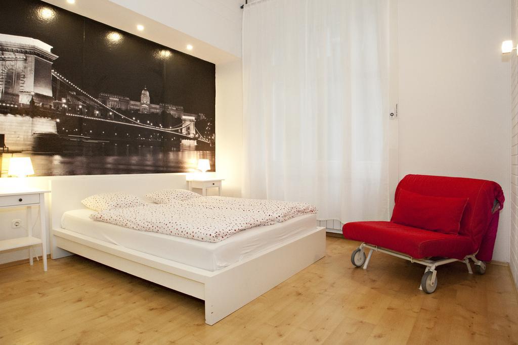 Diana Apartment On Vaci Utca Budapest Exterior foto